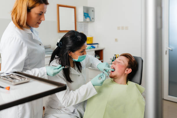 Best Emergency Root Canal Treatment in Sumner, IL